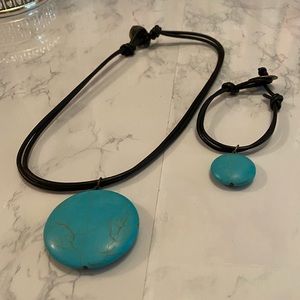 Turquoise necklace and bracelet set